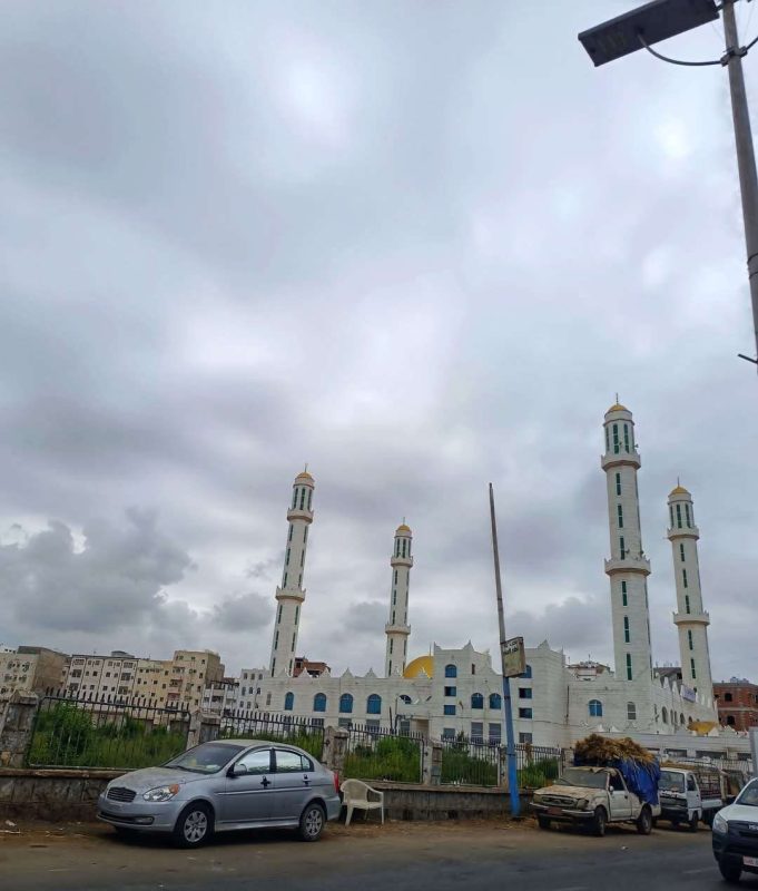 عدن. الغيوم تغطي سماء المدينة منذ الصباح