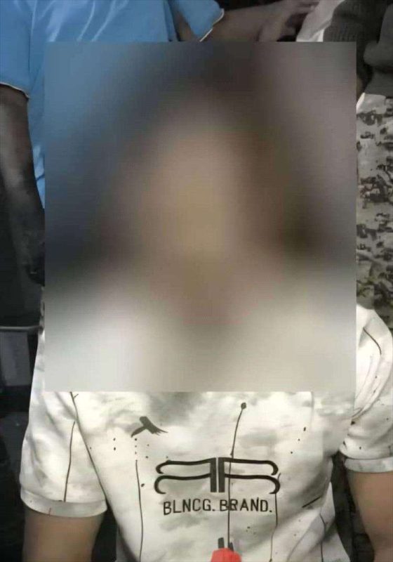 عدن.. شاب يلقي قنبلة يدوية على أسرته بالشيخ عثمان