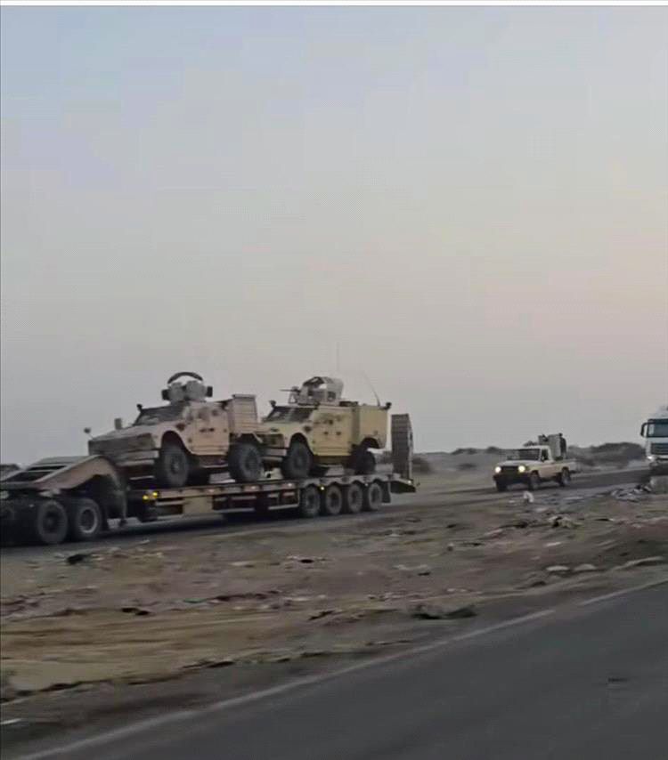 تعزيزات عسكرية ضخمة تصل إلى عدن قادمة من محافظة حضرموت