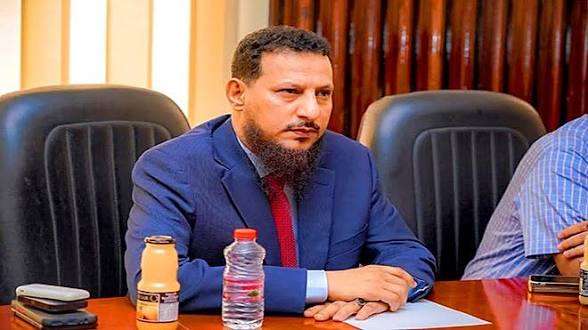 عدن.. مع استمرار أزمة الغاز، استياء شعبي من أداء المحافظ وسط مطالبات برحيله