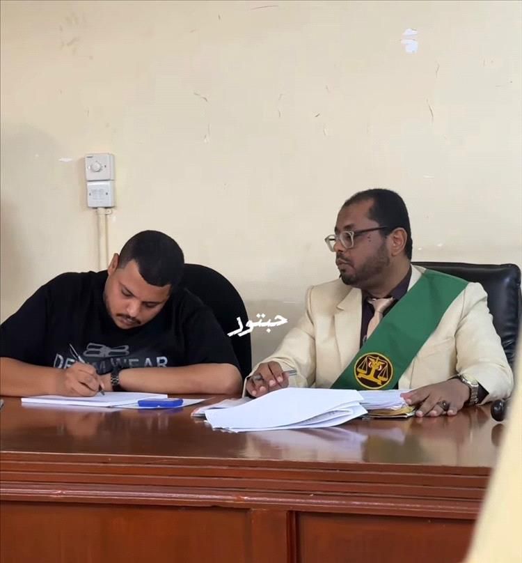 عدن.. الحكم بإعدام قاتل سائق الباص بكريتر