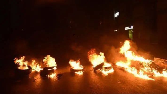 وسط غضب شعبي عارم من تردي الخدمات، ليلة ساخنة في جميع مديريات عدن