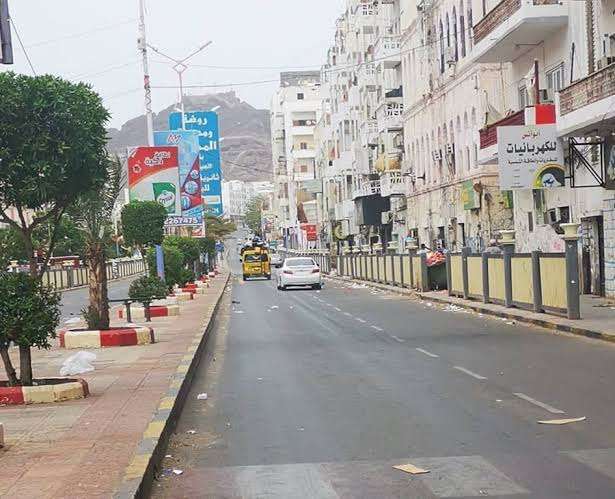 عدن.. انقطاعات المياه تفاقم معاناة سكان المعلا منذ أسبوع
