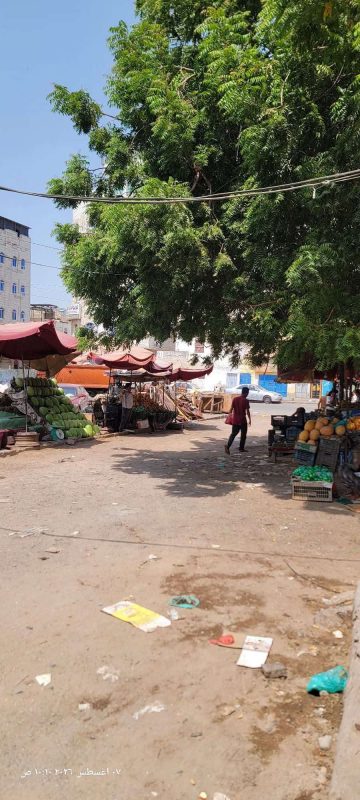 عدن.. أجواء خانقة صباح الجمعة وسط ارتفاع نسبة الرطوبة بالمدينة