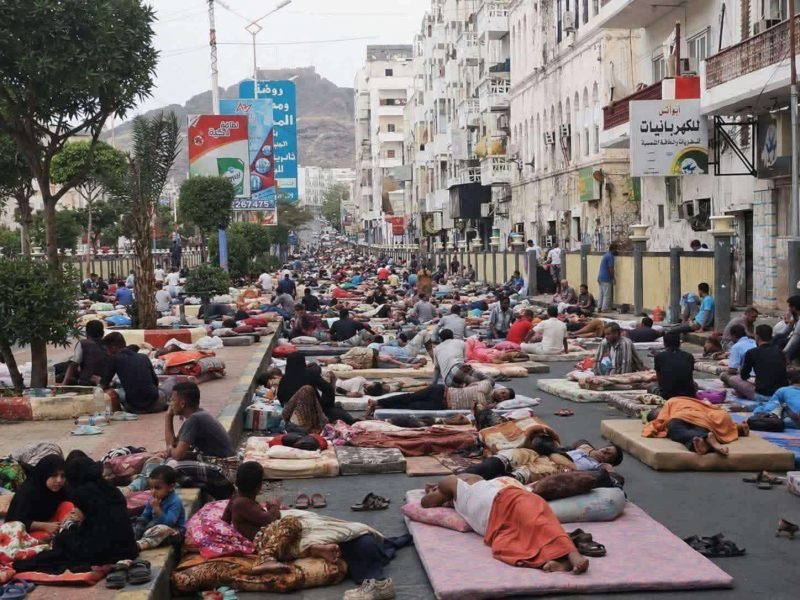 عدن.. دعوات لإطلاق المرحلة الثانية من ثورة الفرشان للمطالبة بالخدمات